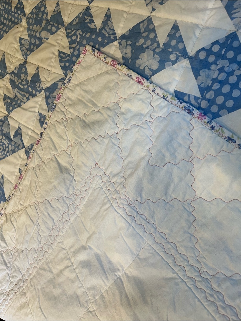 Light Blue and White Quilted Bed Throw - Classic Pattern - 50x70 - Picture 4 of 10